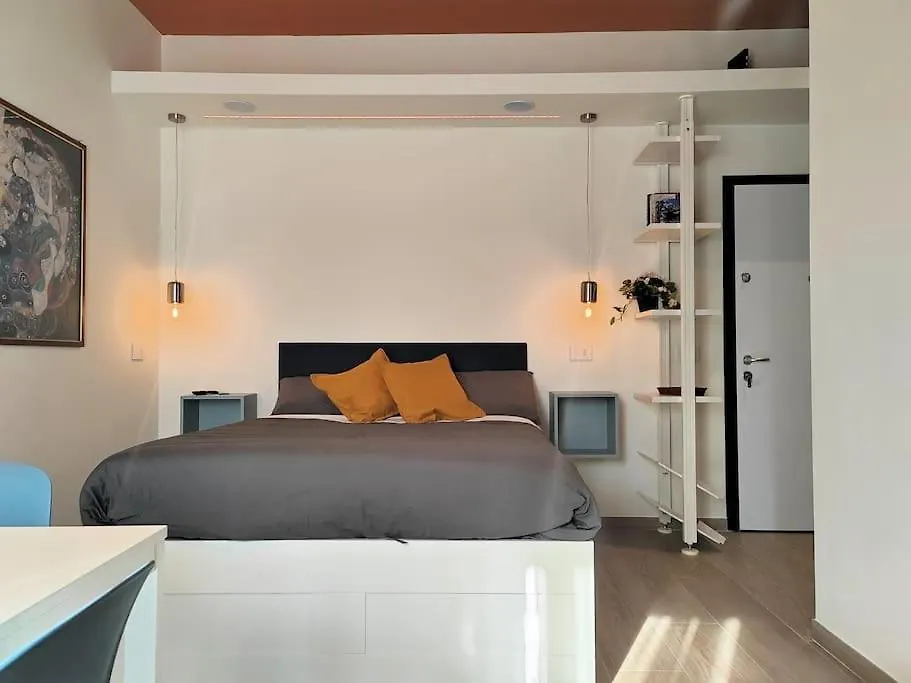 -City Gem- Stylish Urban Escape -Lambrate- location
